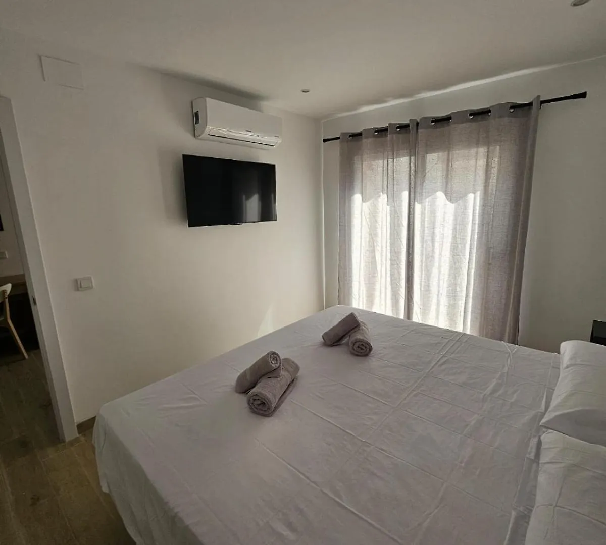 Granada 25 Mar Apartment Nerja